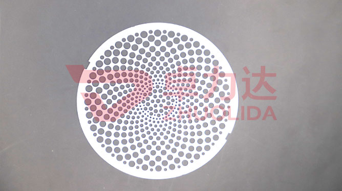 金屬網(wǎng)孔蝕刻流程與應用領(lǐng)域深度解析
